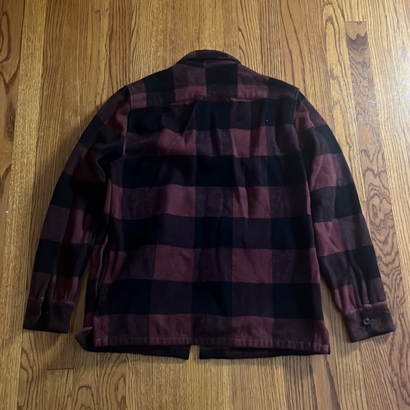 Abercrombie Men’s Soft Red and Black Flannel Size M - Picture 3 of 6